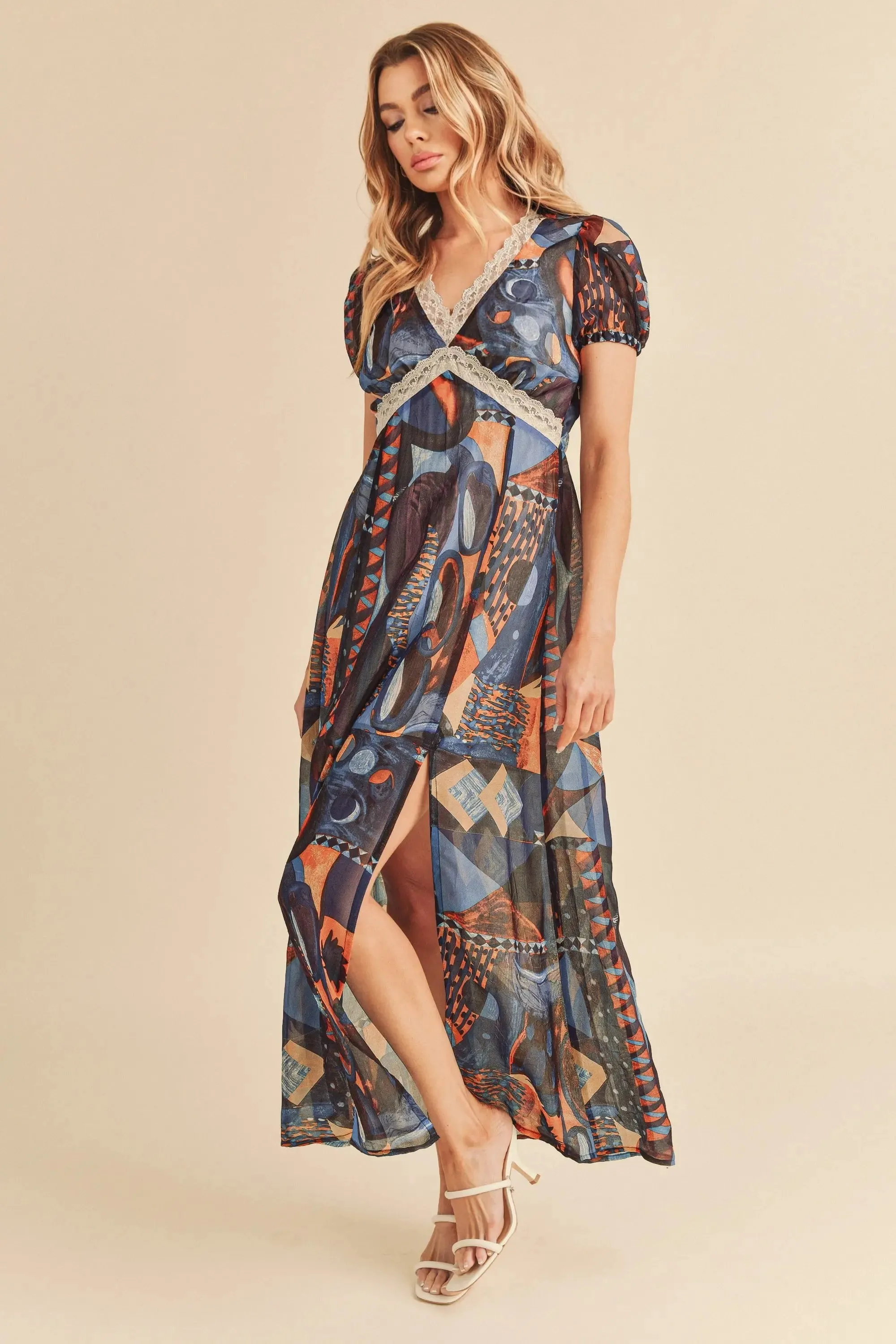 Aemi   Co Lace Detail Slit Geometric Print Short Sleeve Maxi Dress