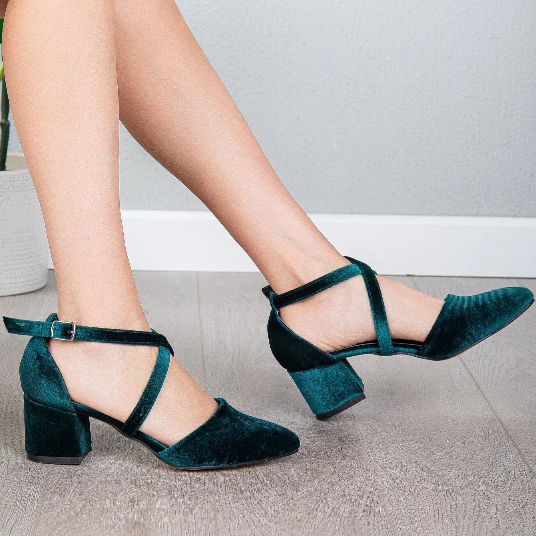 Dolly - Green Velvet Heels