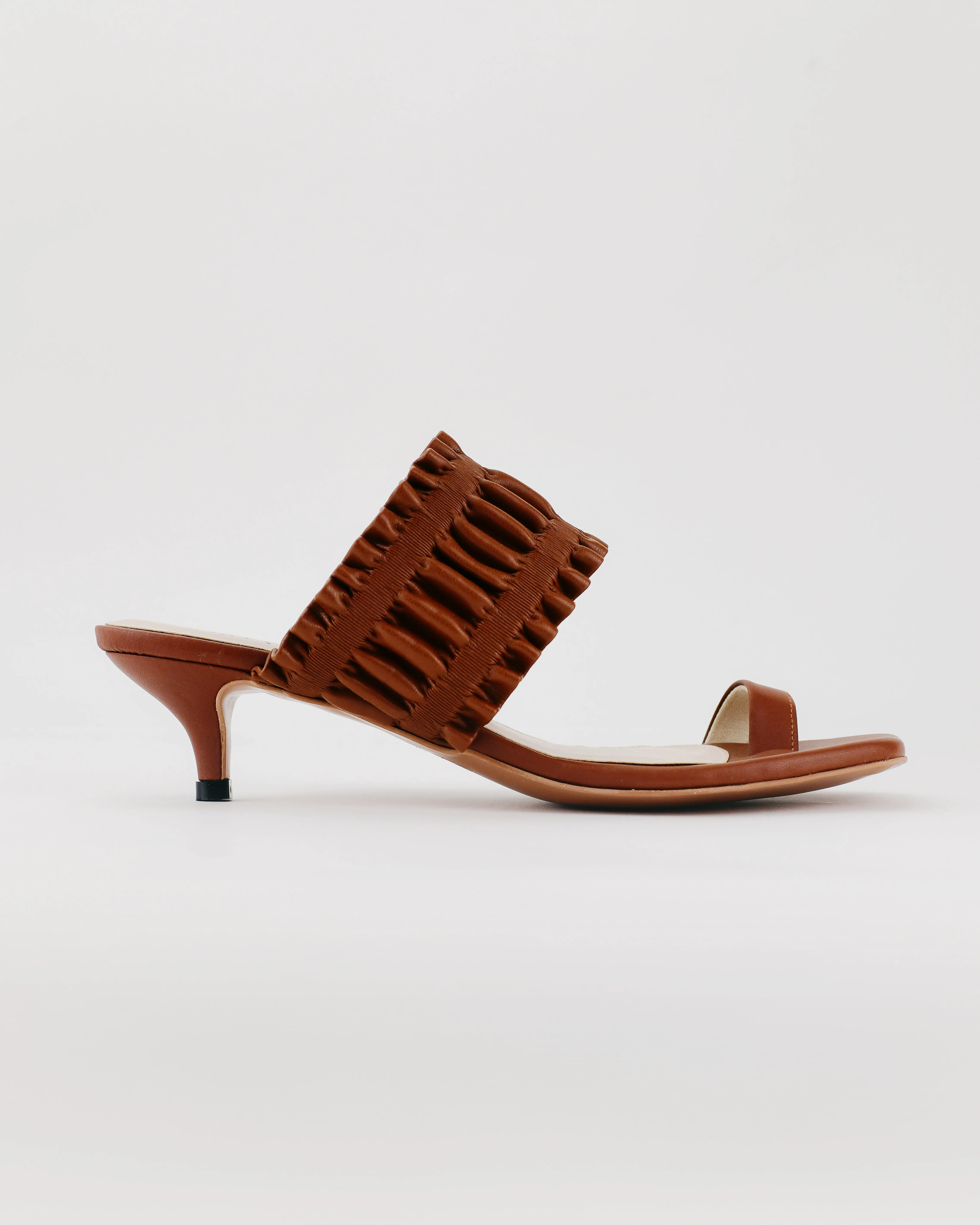 Eva Toe Loop Heel Mules (Brown)