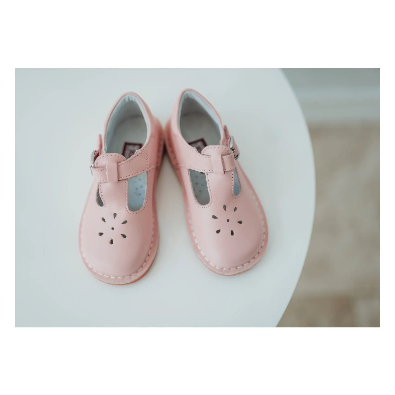L'Amour Joy Classic Leather T-Strap Mary Jane in Pink