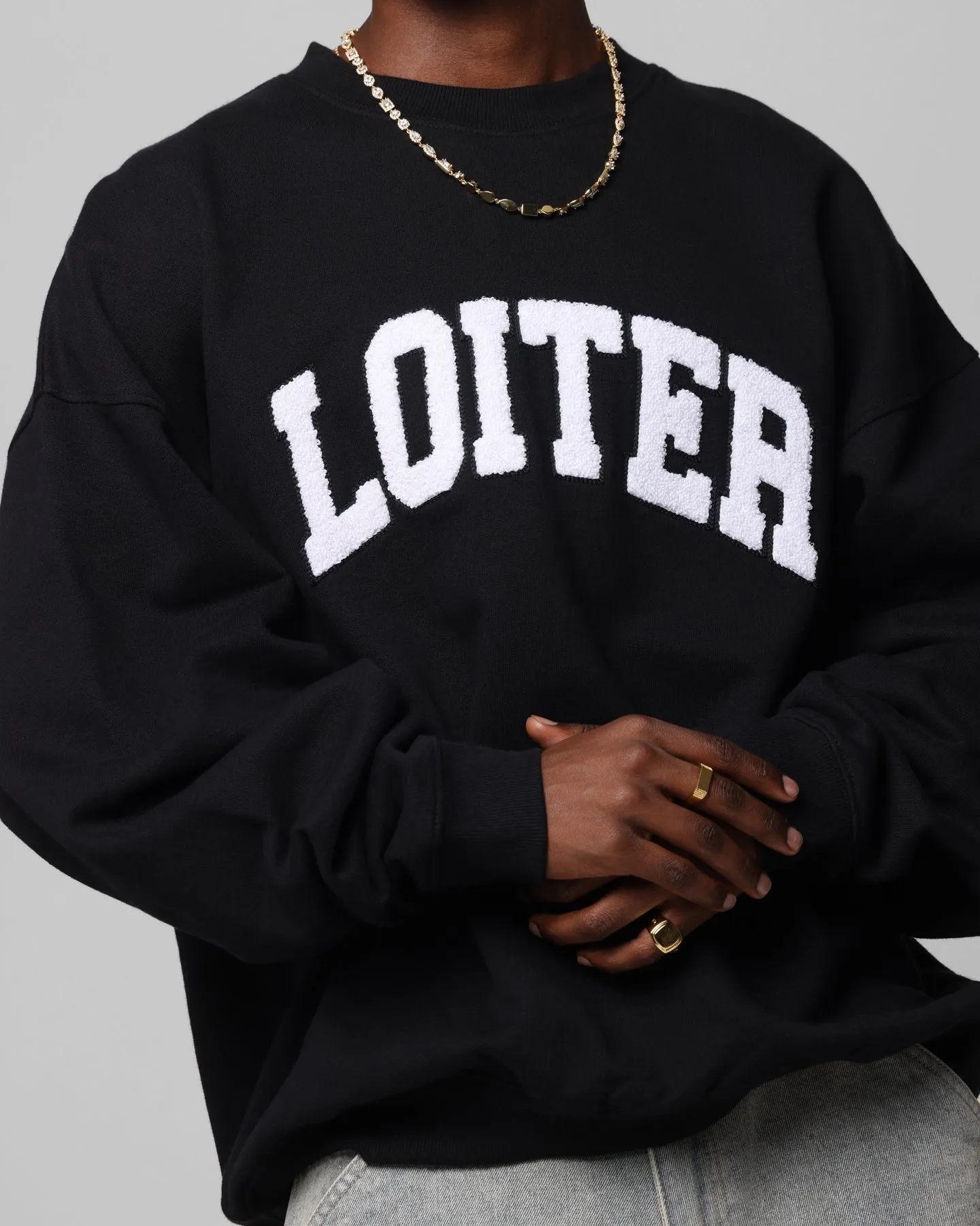 Loiter Arch Premium Crewneck Black