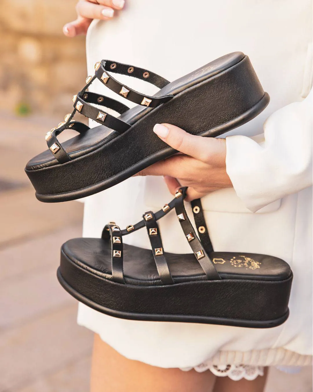 Sandale femme en cuir plateforme noir - MJNP205