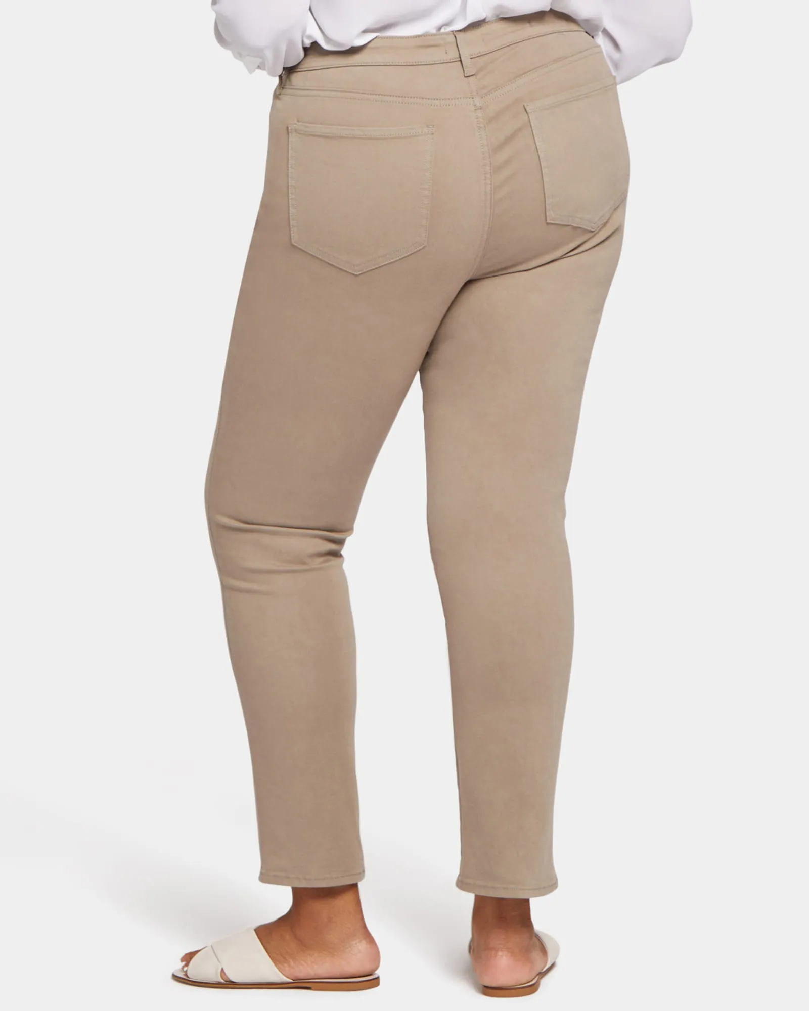 Sheri Slim Leg Jean | Saddlewood