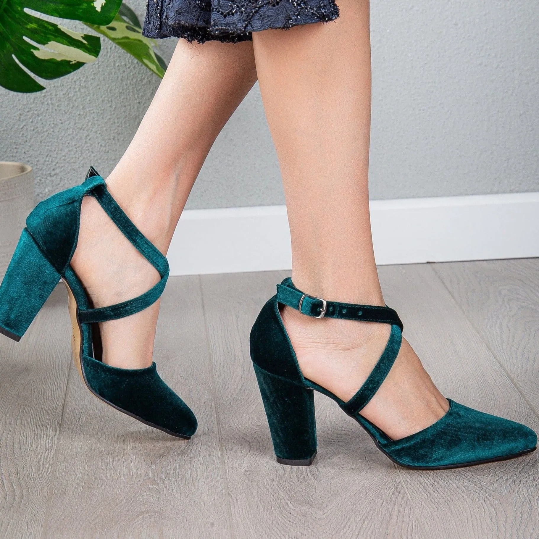 Sina - Green Velvet Criss Cross Heels