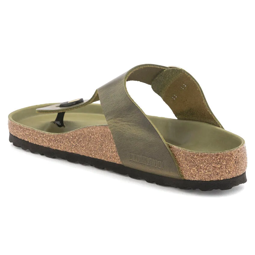 WOMEN'S BIRKENSTOCK GIZEH BIG BUCKLE SANDAL | OLIVE GREEN  OILED LEATHER